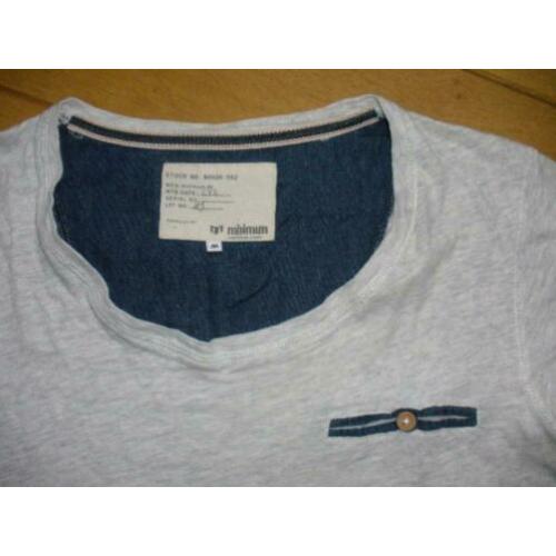 Minimum t- shirt licht grijs maat M