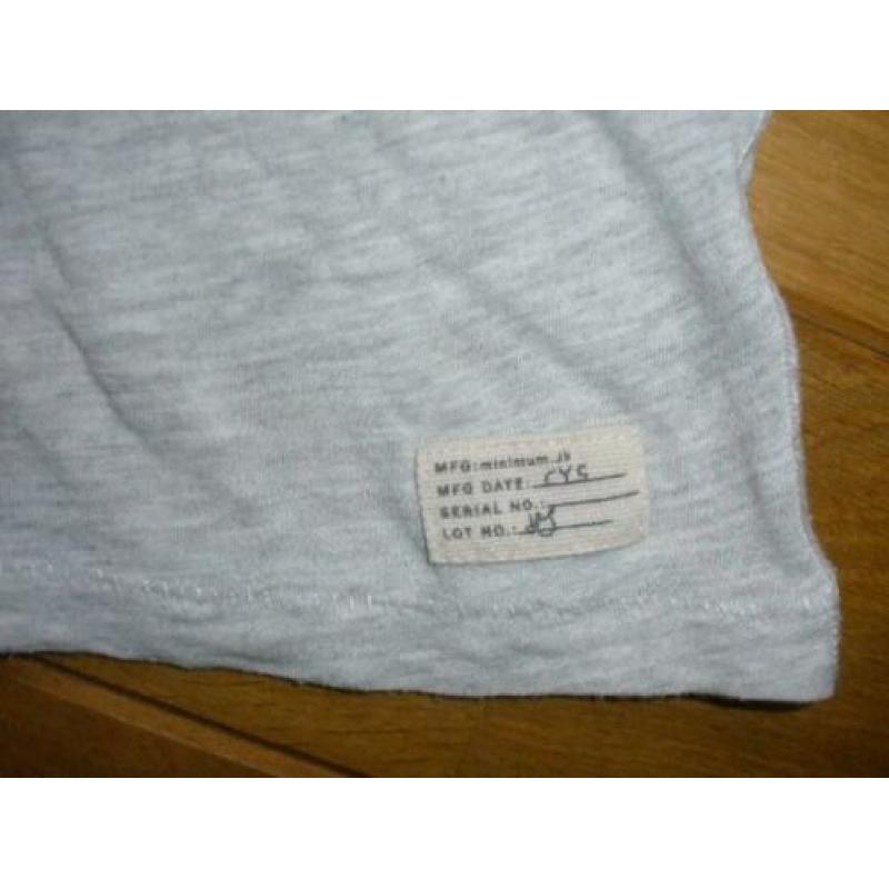Minimum t- shirt licht grijs maat M