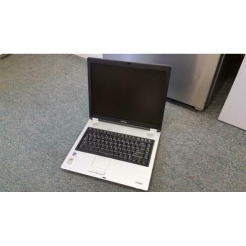 Bijna gratis Toshiba laptop. Voor hobbyist Satellite A80-115
