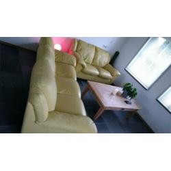 Contempo Sofa bankstel 2+3 zits leder.