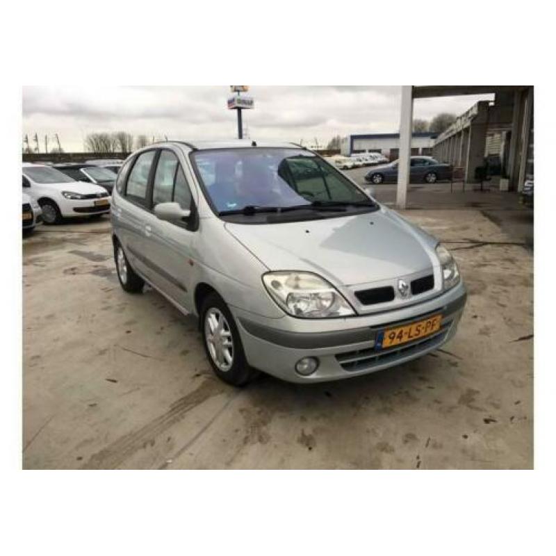 Renault Scenic 1.8 16V Privilege