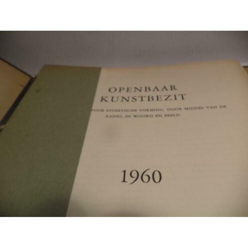 Openbaar kunstbezit 420 drukwerken 1960