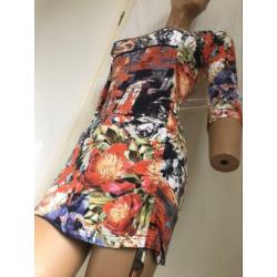 Miss Etam zacht tretch tricot floral bloemen jurk S xS