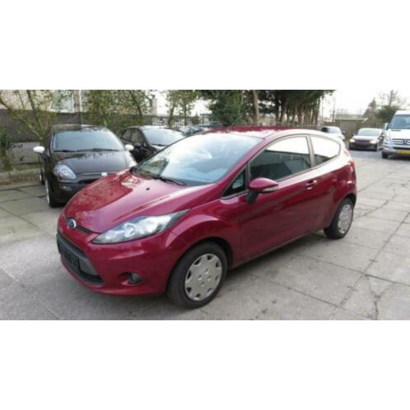 Ford Fiesta 1.4 Titanium * 6 X Fiesta * v.a. 5450,- OP VOORR