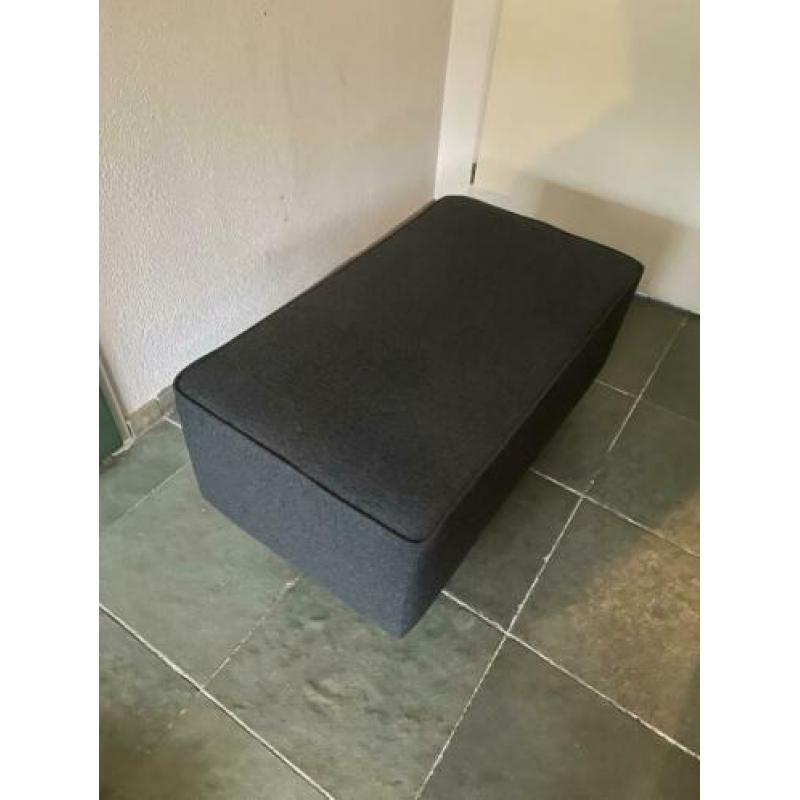 Hocker (donker grijs)