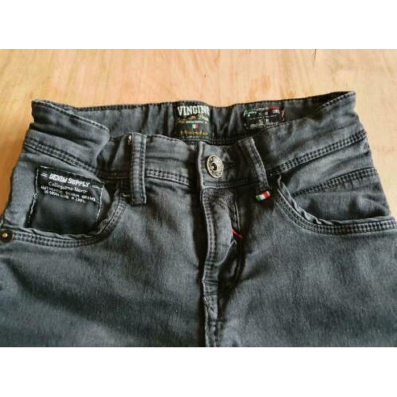 Vingino jeans maat 8