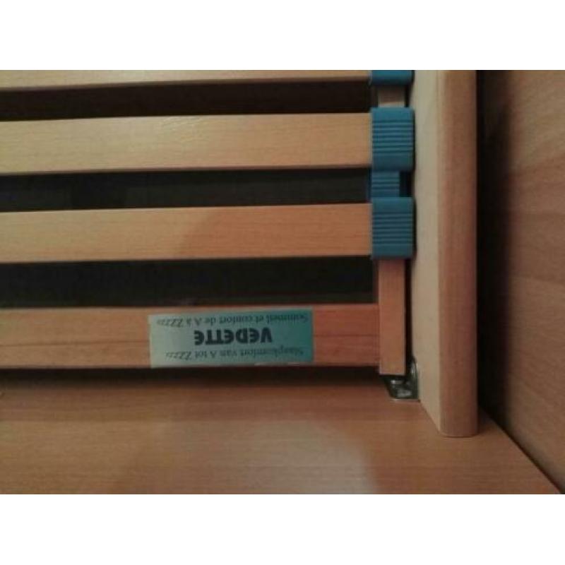Twee zgan lattenbodem,s