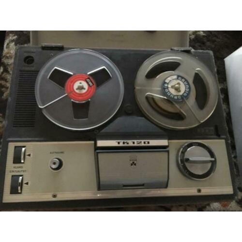 Werkende Grundig bandrecorder TK120, microfoon en 3 banden