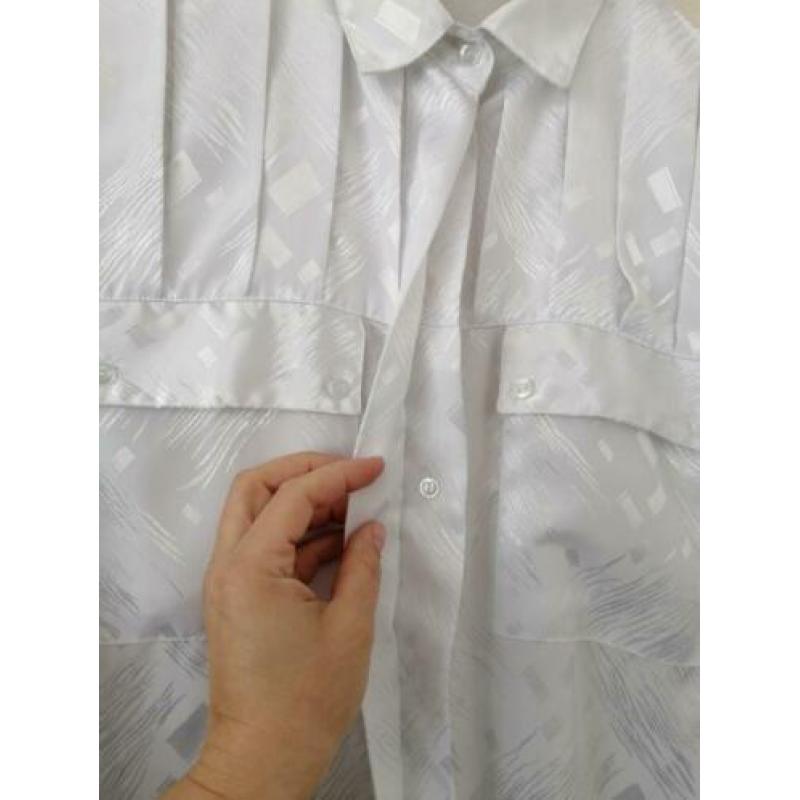 Grote maat dames blouse maat 46 gedragen in goede staat