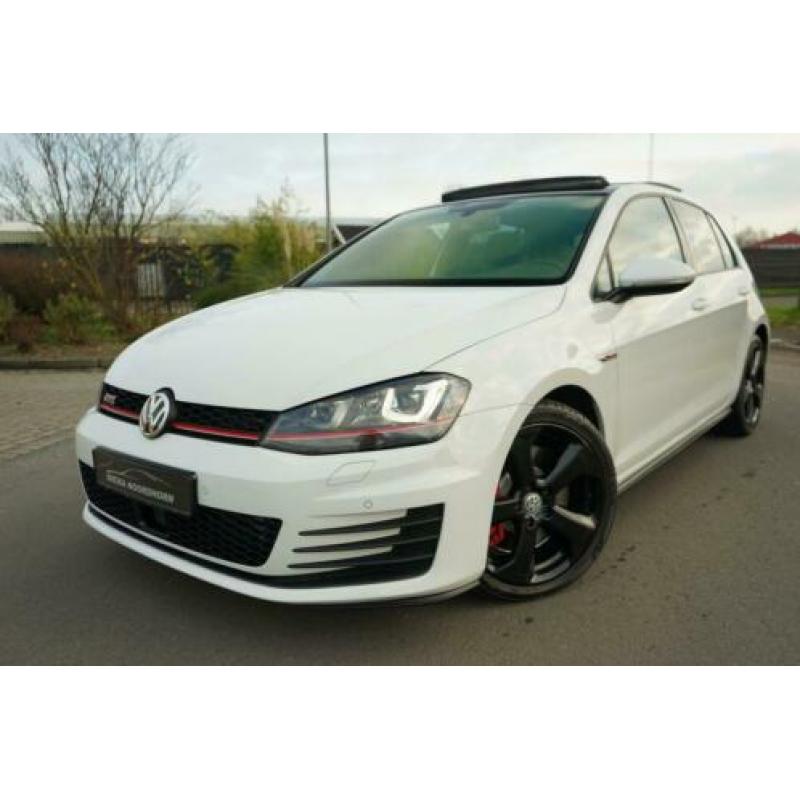 Volkswagen Golf 2.0 TSI GTI Performance DSG|Panoramadak|ACC|