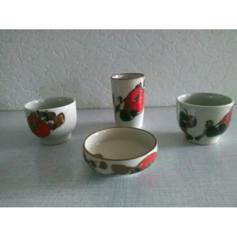 Vintage Japans keramiek van Niko reg handpainted