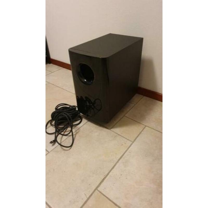 Onkyo SKW-501 actieve subwoofer in goede staat