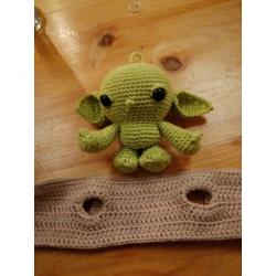 Baby Yoda gehaakt.