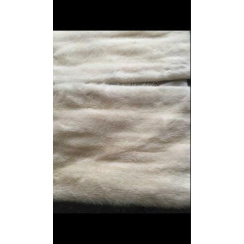 Bontjas,zeer goede staat ,lengte 105 cm,maat M/L