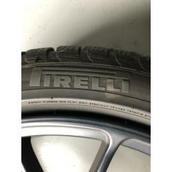 Winterbanden + Velgen Pirelli 19 inch voor Bmw 5 serie