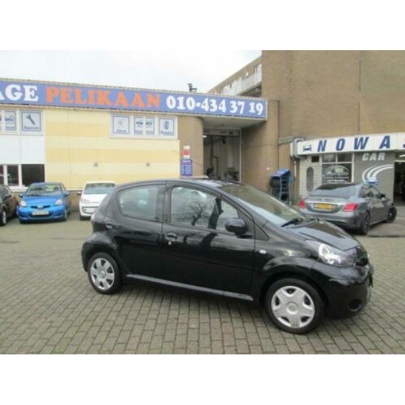 Toyota Aygo 1.0 12V Vvt-i 5DRS 2011 NAVIGATOR
