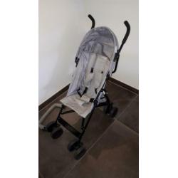 Buggy zo goed als nieuw