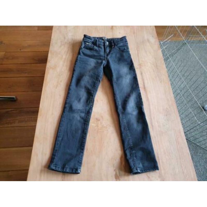 Vingino jeans maat 8