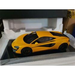 1:18 TSM McLaren 570S incl carbon base