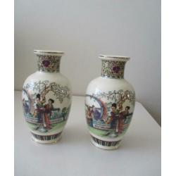 Oud Chinees kaststel, 3 stuks