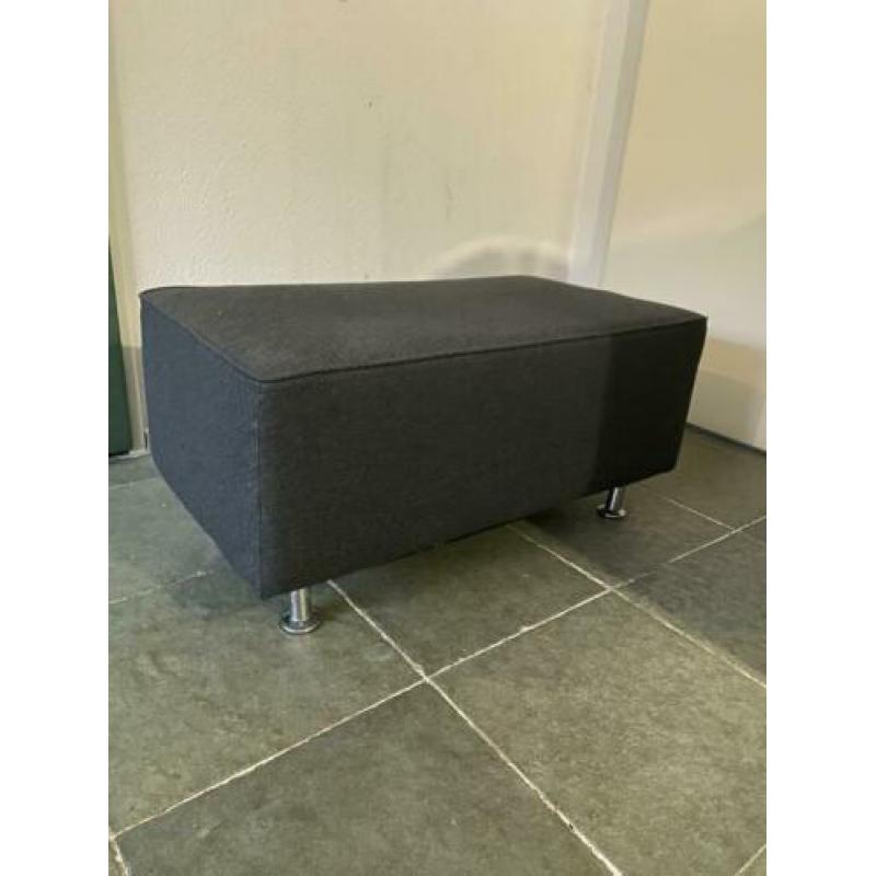 Hocker (donker grijs)