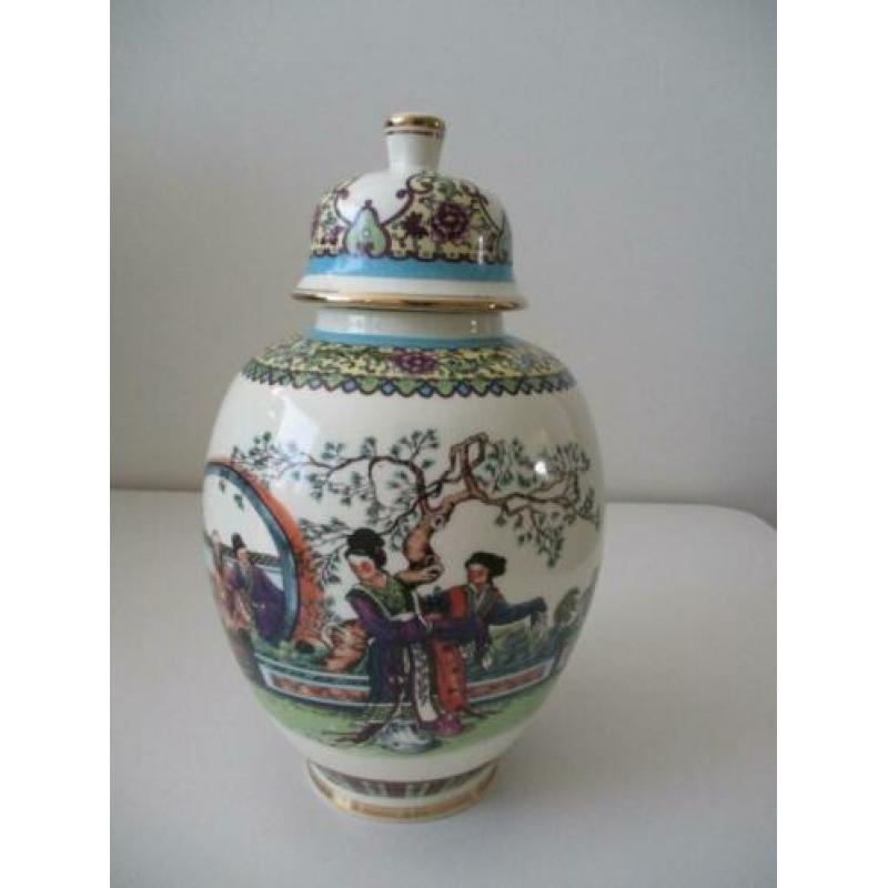 Oud Chinees kaststel, 3 stuks