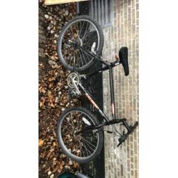 Top mountainbike! Nieuwe banden en grote beurt gehad.