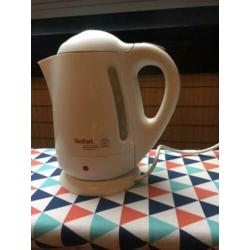 Waterkoker, blender, serviesgoed (pakket korting)