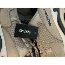 Balenciaga Triple S Crème 36/46