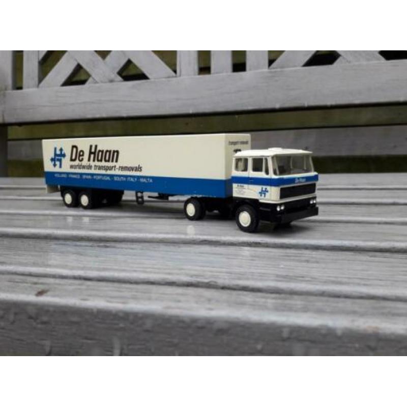 Lion car DAF 2800 De Haan