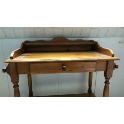 Tafel met lade
