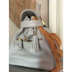 Luxe nieuwe tas van dik rundleer met koeienhuid Cha.