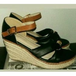 Louis vuitton sandalen 41 nieuw