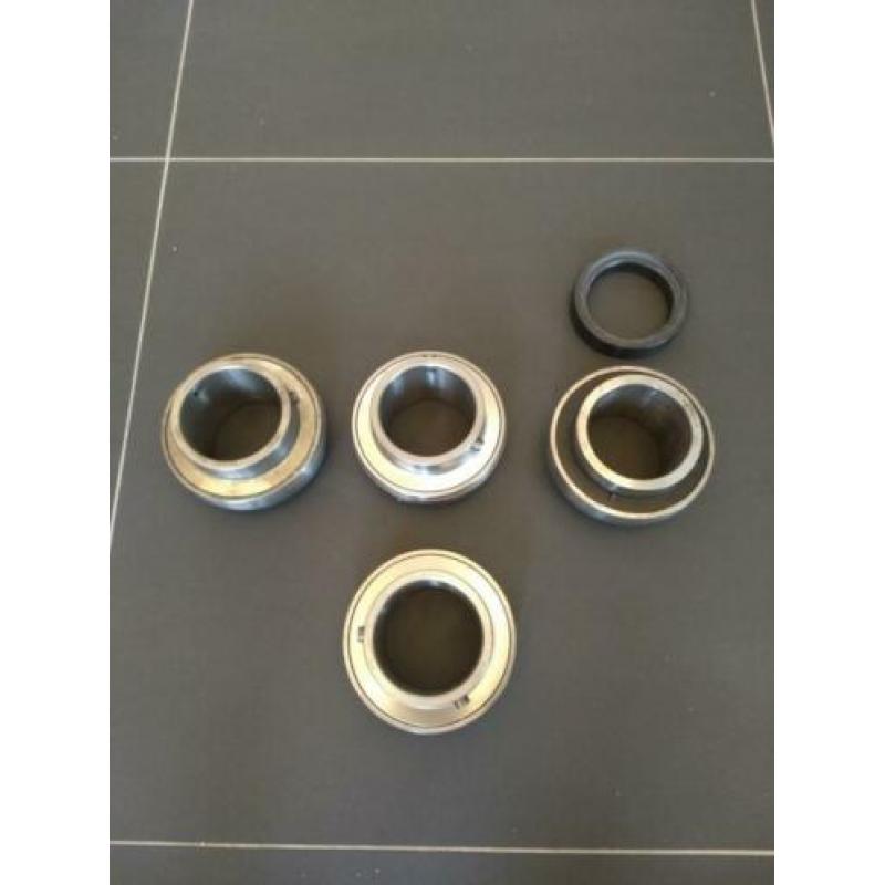 Te koop 4x lager Asmaat 75 mm