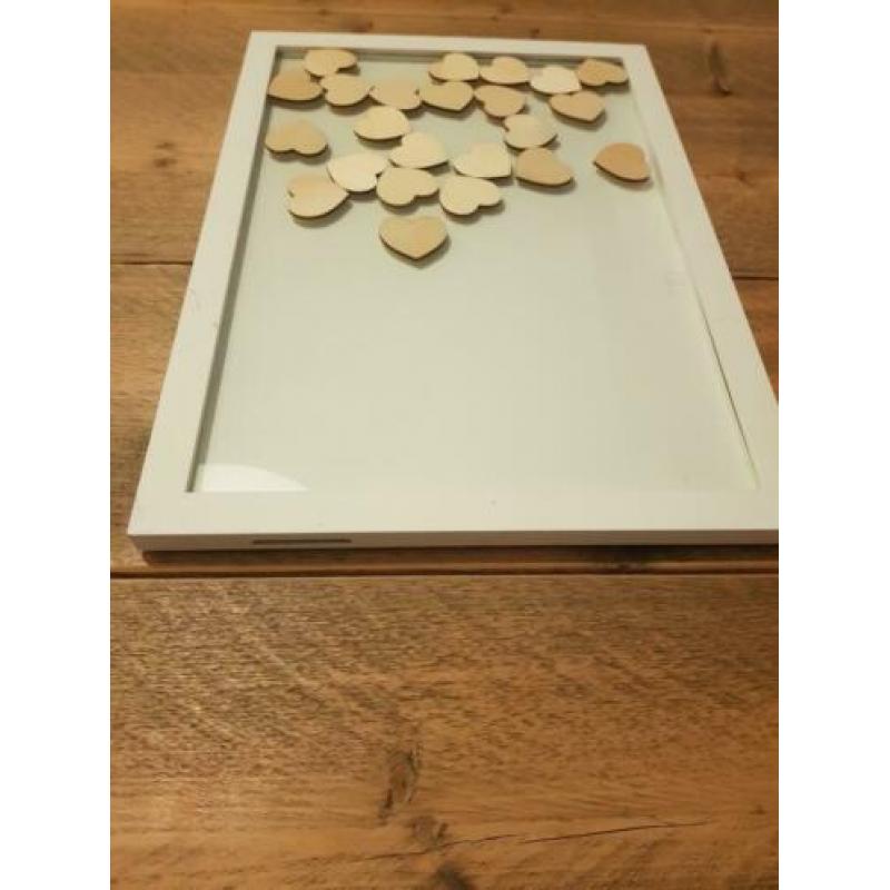 Weddingdeco Hart frame gastenboek Boho Ginger Ray