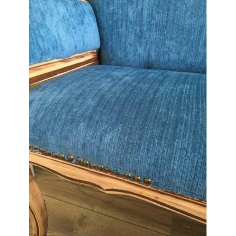 Blauw telefoonbankje. Zeer goede staat. Opnieuw gestoffeerd