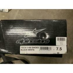 Kartschoenen Alpinestars maat 40