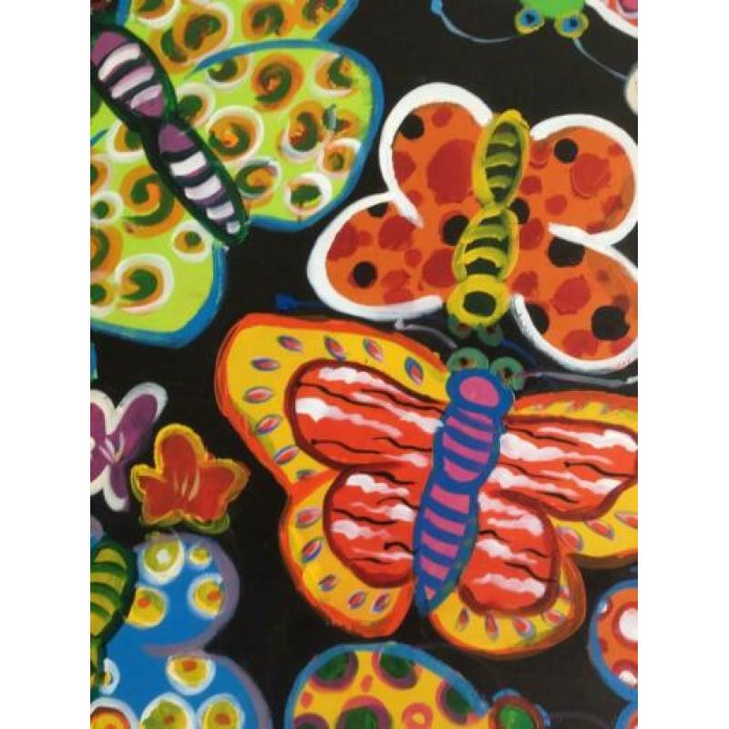 Goed uitziend, mooi schilderij met kleurrijke vlinders erop