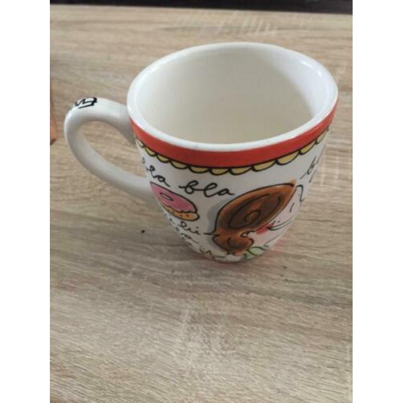 Blond Amsterdam koffie kopje bla bla rood