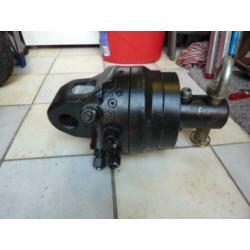 Kinshofer hydraulische rotators 2 stuks