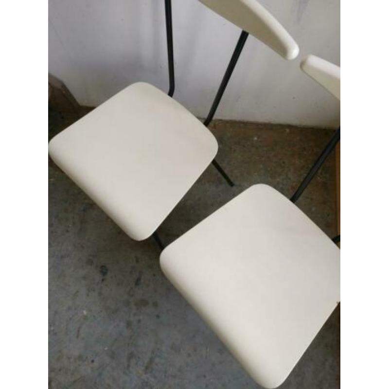 Vintage dressboy stoeltjes van Wim Rietveld.