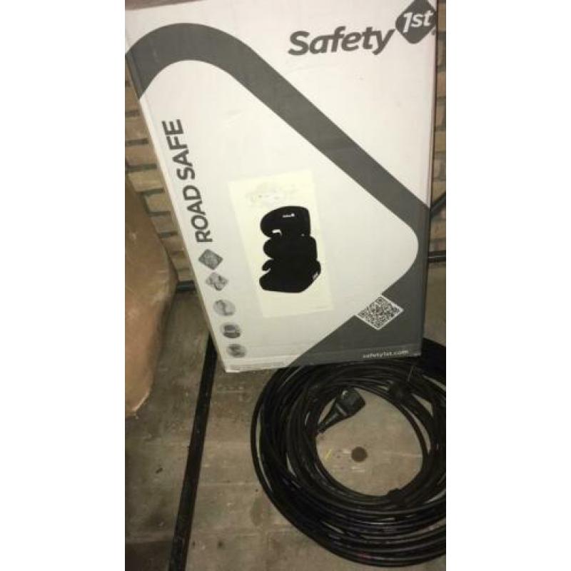 Autostoeltjes 1 nieuw in doos 1 uit doos