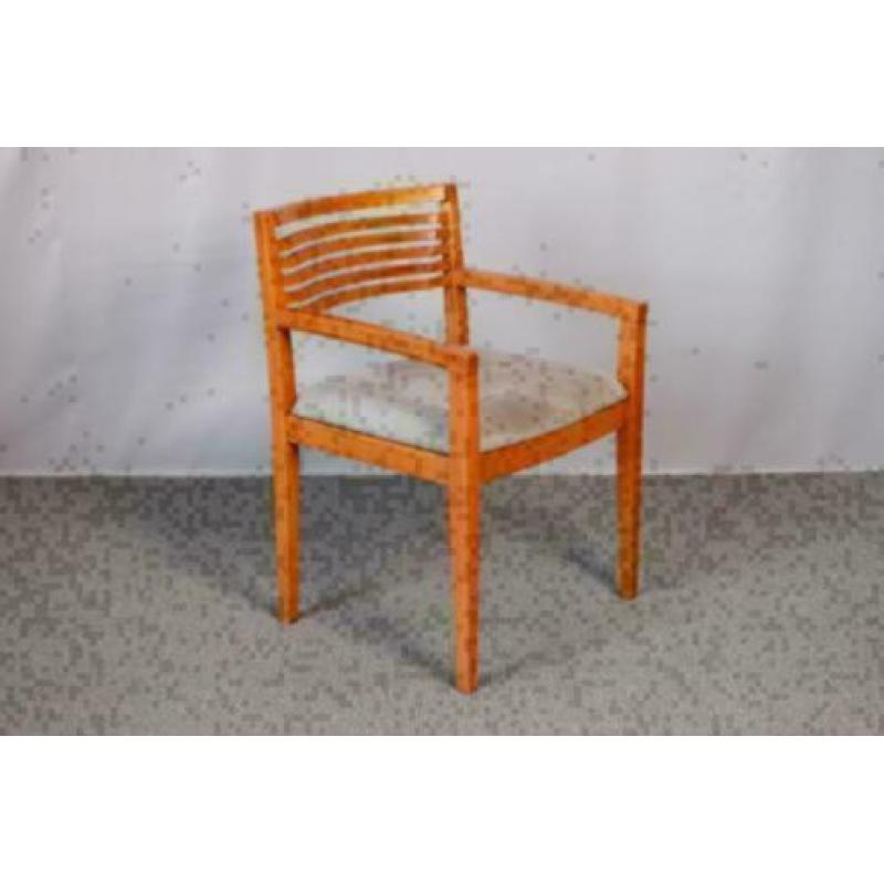 12 Knoll Ricchio stoelen bij TheReSales