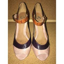 Pumps multicolor maat 40