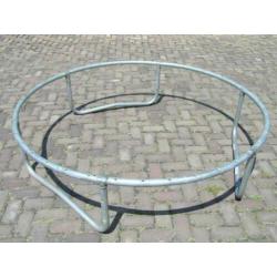 Prima trampoline en ook onderdelen zoals veren, net