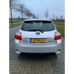 Toyota Auris 1.8 Full Hybrid 5DR CVT 2011 Grijs