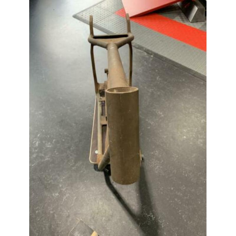 Lowtail frame Harley zonder kenteken incl achterbrug