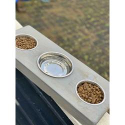 Houten Voerbak hond / kat
