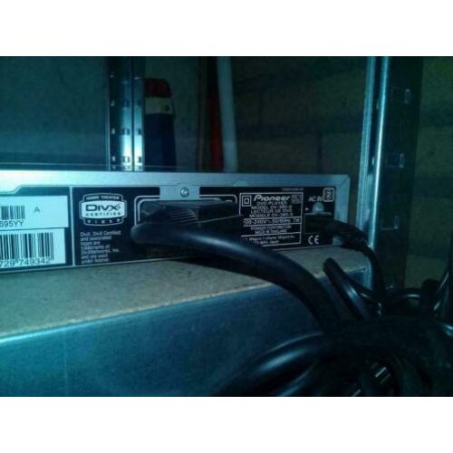 DVD speler met scartkabel