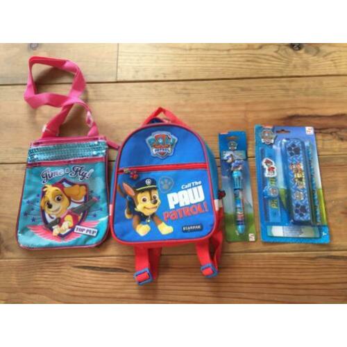 Paw Patrol tasje, rugzak en knutselspulletjes
